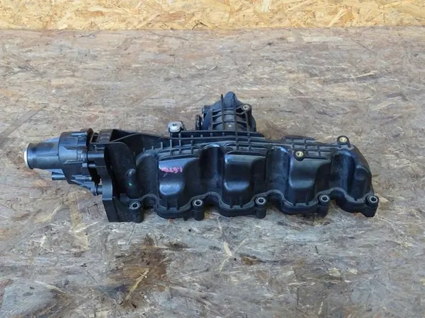 AUDI A3 8P 1.6 TDI Coletor de Admissão Atuador 03L129086A image 3