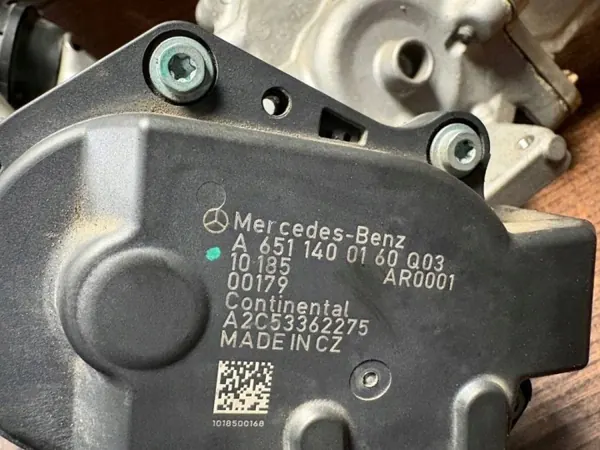 Arrefecedor EGR OEM 6511400075 para Mercedes Sprinter image 4