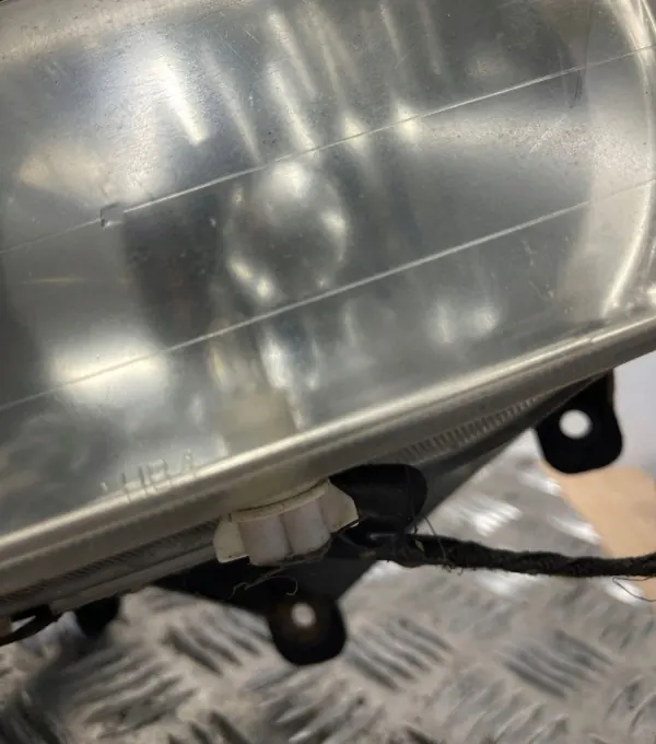 Pisca dianteiro esquerdo Isuzu Axiom 2004 OEM ESH8261 image 10