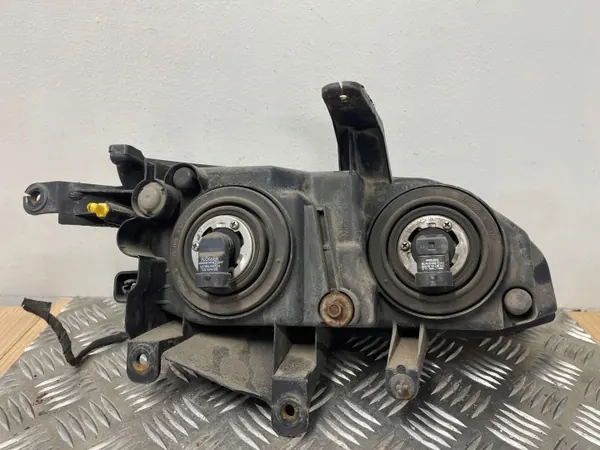 Pisca dianteiro esquerdo Isuzu Axiom 2004 OEM ESH8261 image 5