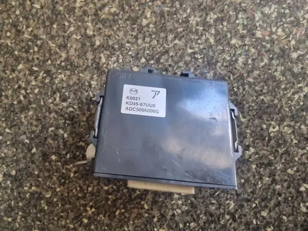 Módulo Confort Mazda CX-5 OEM KD4567UU0 2.2L Diésel image 3