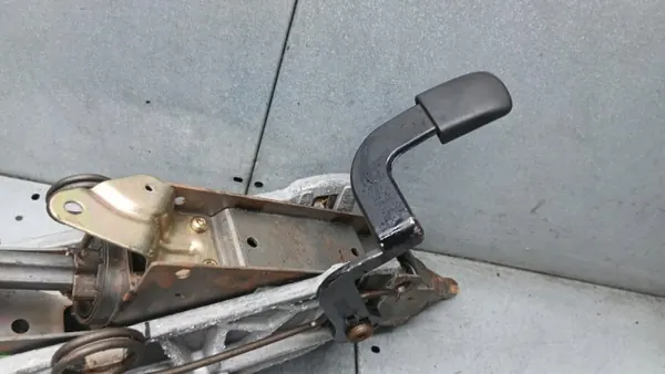 Colonne de direction Mazda 3BK 1.6CITD 03-06 OEM VOLVOMAR image 5