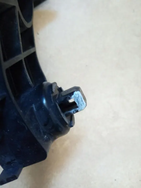 Supporto paraurti Lexus IS III '13-17 Anteriore Sinistro 52536-53030 image 4