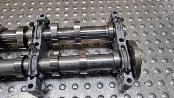 Höger kamaxel OEM S26383200 för 3.0 TDI image 6