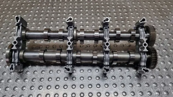 Höger kamaxel OEM S26383200 för 3.0 TDI image 8