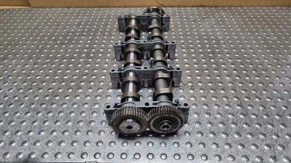 Höger kamaxel OEM S26383200 för 3.0 TDI image 9