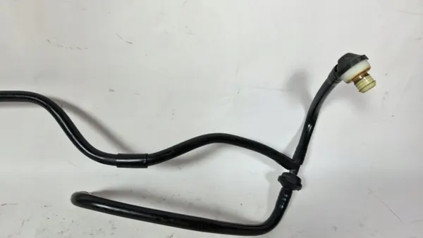 Mercedes-Benz OEM 1704301229 Vaihteiston Öljynjäähdytysletku image 3