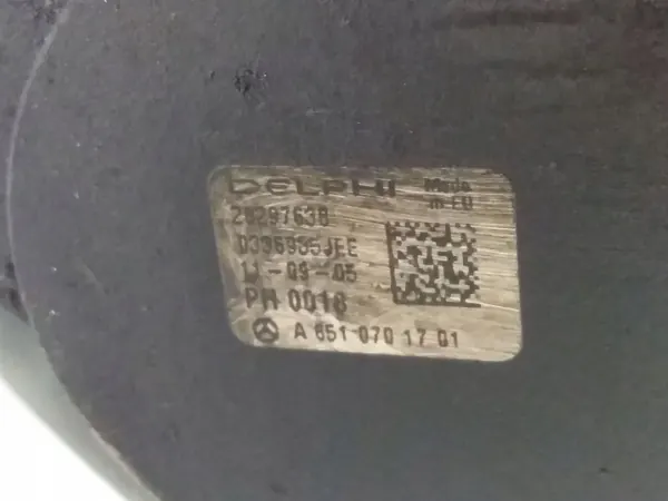 Pompe d'injection Mercedes-Benz OE A651 070 1701 image 3