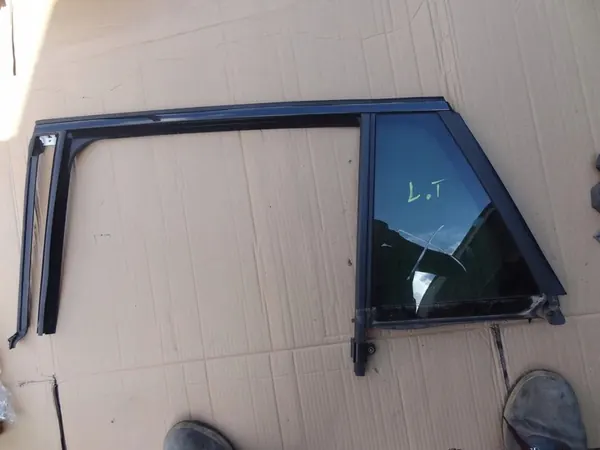 Vedação de janela traseira esquerda Opel Insignia B image 1