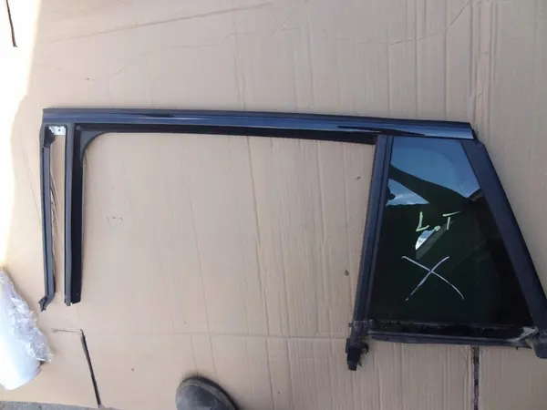 Vedação de janela traseira esquerda Opel Insignia B image 2