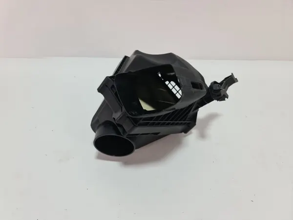 BMW Luchtfilterhuis OEM 8095806 Links/Rechts image 3