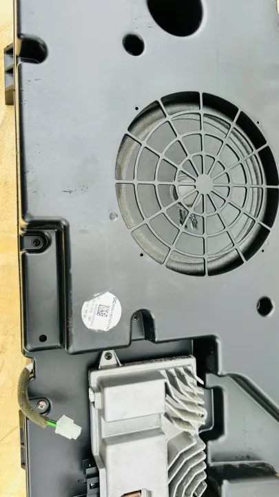 OEM A0018207102 Subwoofer Mercedes Actros MP4:lle image 4