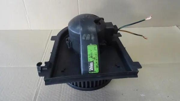 PASSAT B5 Ventilador de Aquecimento 8D1819021B image 3