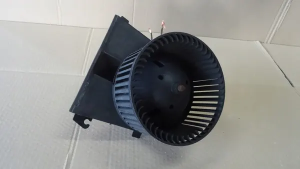 PASSAT B5 Ventilador de Aquecimento 8D1819021B image 6