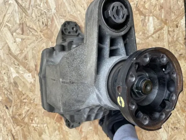 Différentiel arrière P68378939AB pour Jeep Grand Cherokee image 3