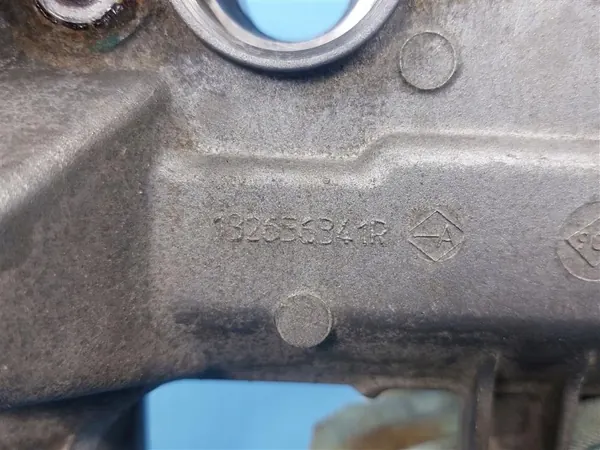 OEM 132656341R Tapa de válvulas Dacia Lodgy 1.6 16v image 3