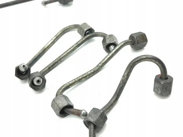 Tuyau d'injecteur de carburant Land Rover Discovery Sport 2015 image 9