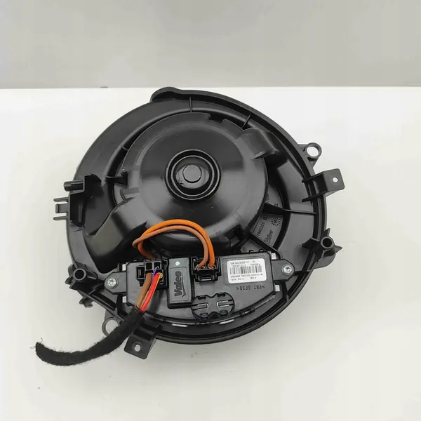 Motor de aquecimento VW Golf VII Variant 5Q2819021B image 5
