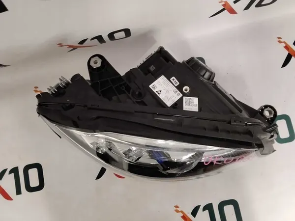 Rechter Multibeam LED-koplamp Mercedes-Benz W205 A2059066504 image 3