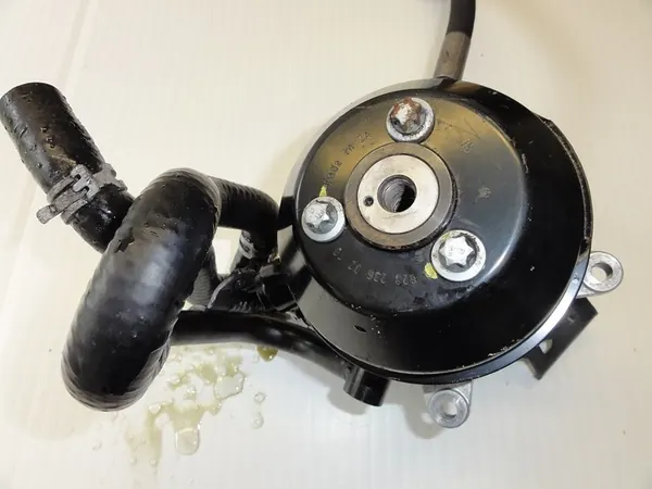 MERCEDES S-KLASS ABC PUMP W220 CL W215 SL W230 A0024666001 image 3