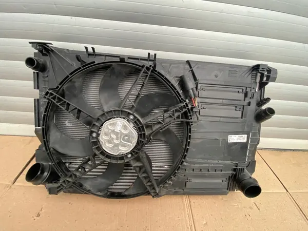 Conjunto de Radiador y Ventilador BMW X1 F48 X2 F39 MINI 7617609 8645783 image 2