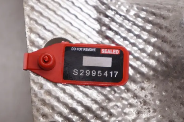 VOLVO V60 II S60 III Placa de Proteção Térmica Inferior 31694833 image 5