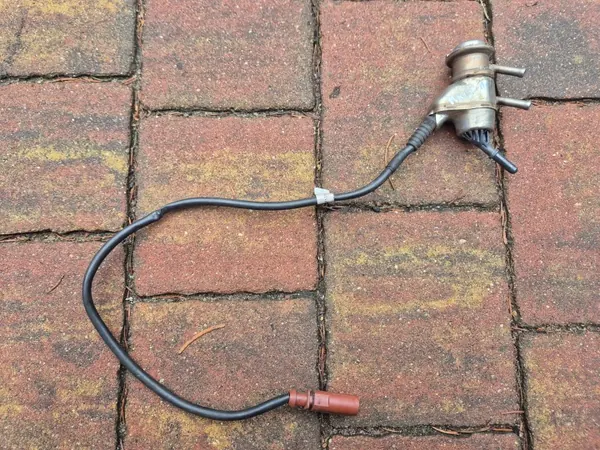 Porsche AdBlue-injector OEM 4H0131113D voor Macan 95B image 2