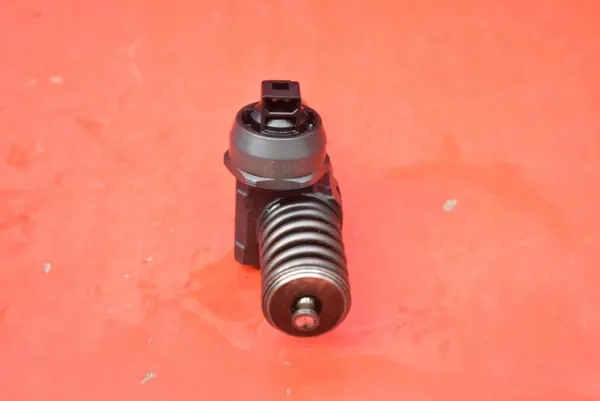Pompe d'injection OEM 038130073AK pour Ford Galaxy 1.9 TDI image 5