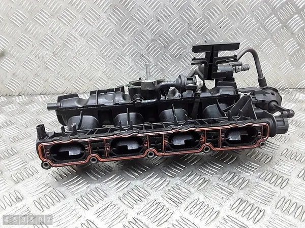 Coletor de admissão Audi A4 B8 2.0TFSI image 6