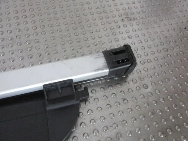 Store de coffre Kia Sportage III OEM 4x4OE001054 image 5