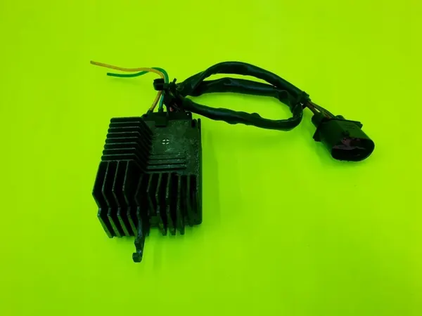 Módulo Ventilador Audi OEM 8E0959501T Usado image 2