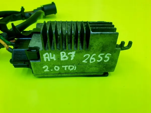 Módulo Ventilador Audi OEM 8E0959501T Usado image 3