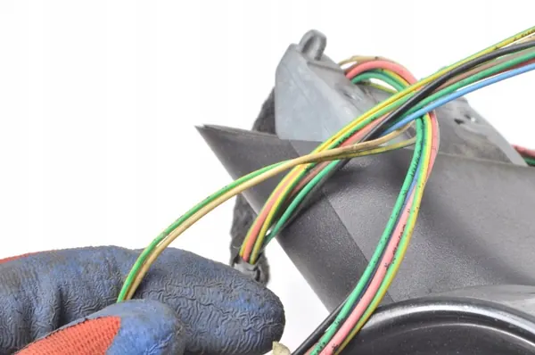 Espelho direito elétrico Citroen C4 I OEM M347529 image 10