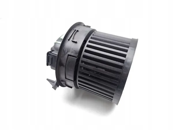Peugeot RCZ Heater Fan 1.6 16V 115kW (156 HP) OEM T1011131B image 2