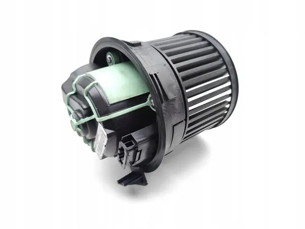 Peugeot RCZ Heater Fan 1.6 16V 115kW (156 HP) OEM T1011131B image 3