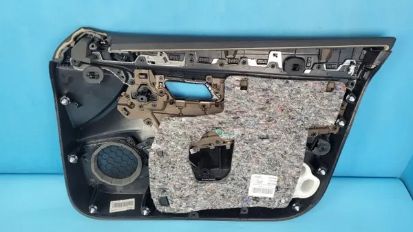OEM 98373089ZD Painel Porta Dianteira Esquerda image 7