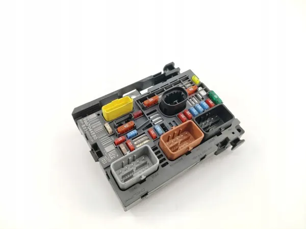 BSM-module Zekeringkast OEM 9667044880 Peugeot Citroen image 2