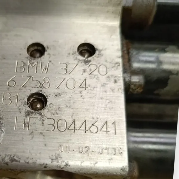 BMW OE 6758704 Federungspumpe - Gebrauchtteil image 5