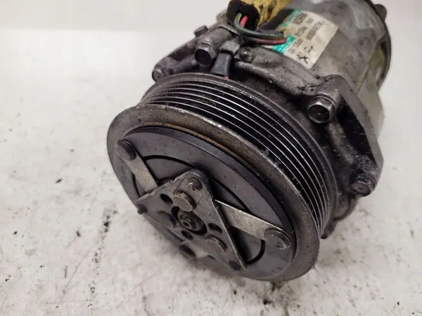 Compresor de aire acondicionado PEUGEOT 607 2.7L diésel image 5