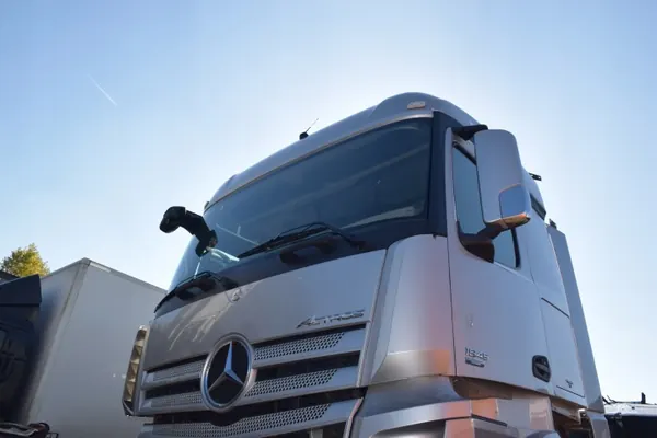Cabine complète Mercedes-Benz OE pour Actros MP4 Euro 6 image 4
