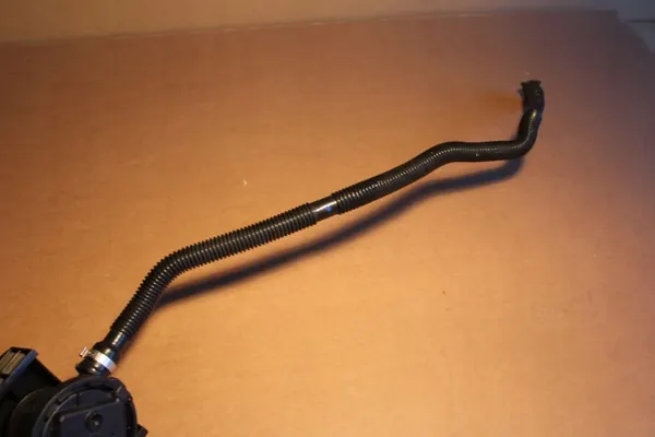 OEM 7439919 Aktivt kolfilter-slang för BMW X5 G05 LCI image 3