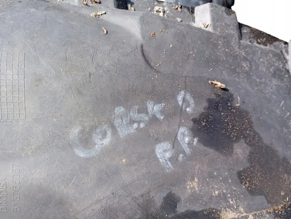 Front Right Wheel Arch Opel Corsa D OEM 13187359 image 2