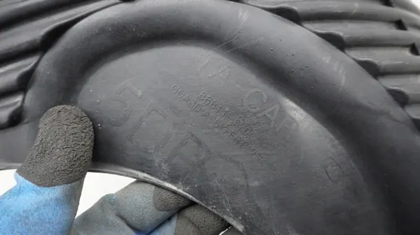 Front Left Wheel Arch Kia Picanto II 86811-1Y000 image 3