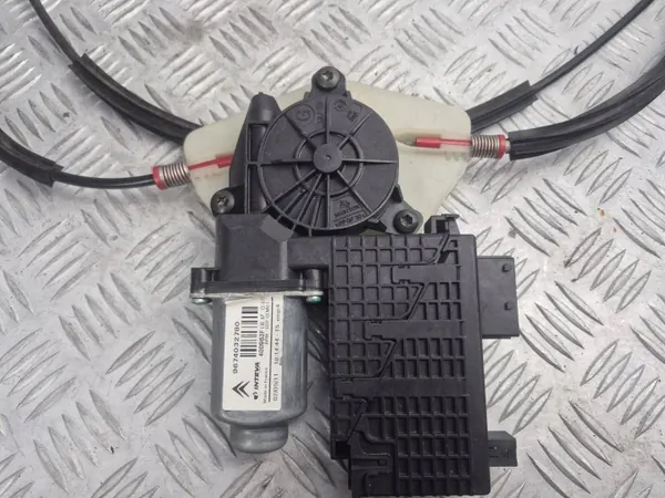 Raammotor OEM 9674032780 voor Citroen C4 Picasso image 7