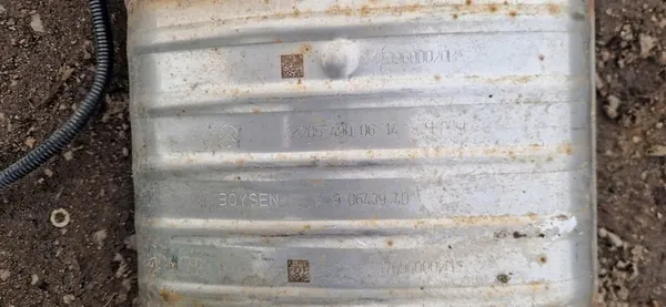 Silencieux d'échappement Mercedes C-Class W205 2.2 CDI image 2