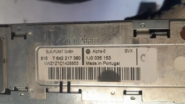 VW Golf IV tehdas C-kasettisoitin OEM 1J0035153 image 3