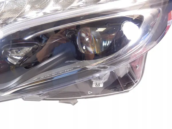 Linker Koplamp Mercedes V-Klasse Vito W447 Full LED A4479062301 image 2