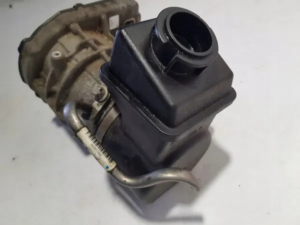 SERVOSTYRNINGSPUMP MERCEDES ML W164 A1644601780 image 4