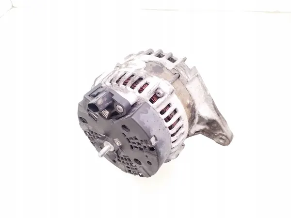 2015 Mercedes-Benz CLA C117 Alternator 0125711028 image 3