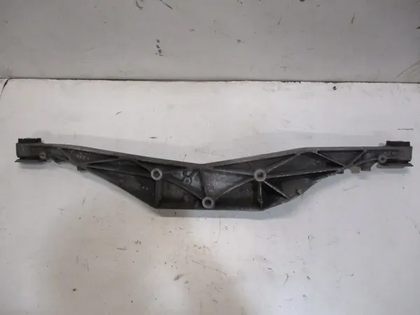BMW X1 F48 achterdifferentieeldrager OEM 6852896 image 2